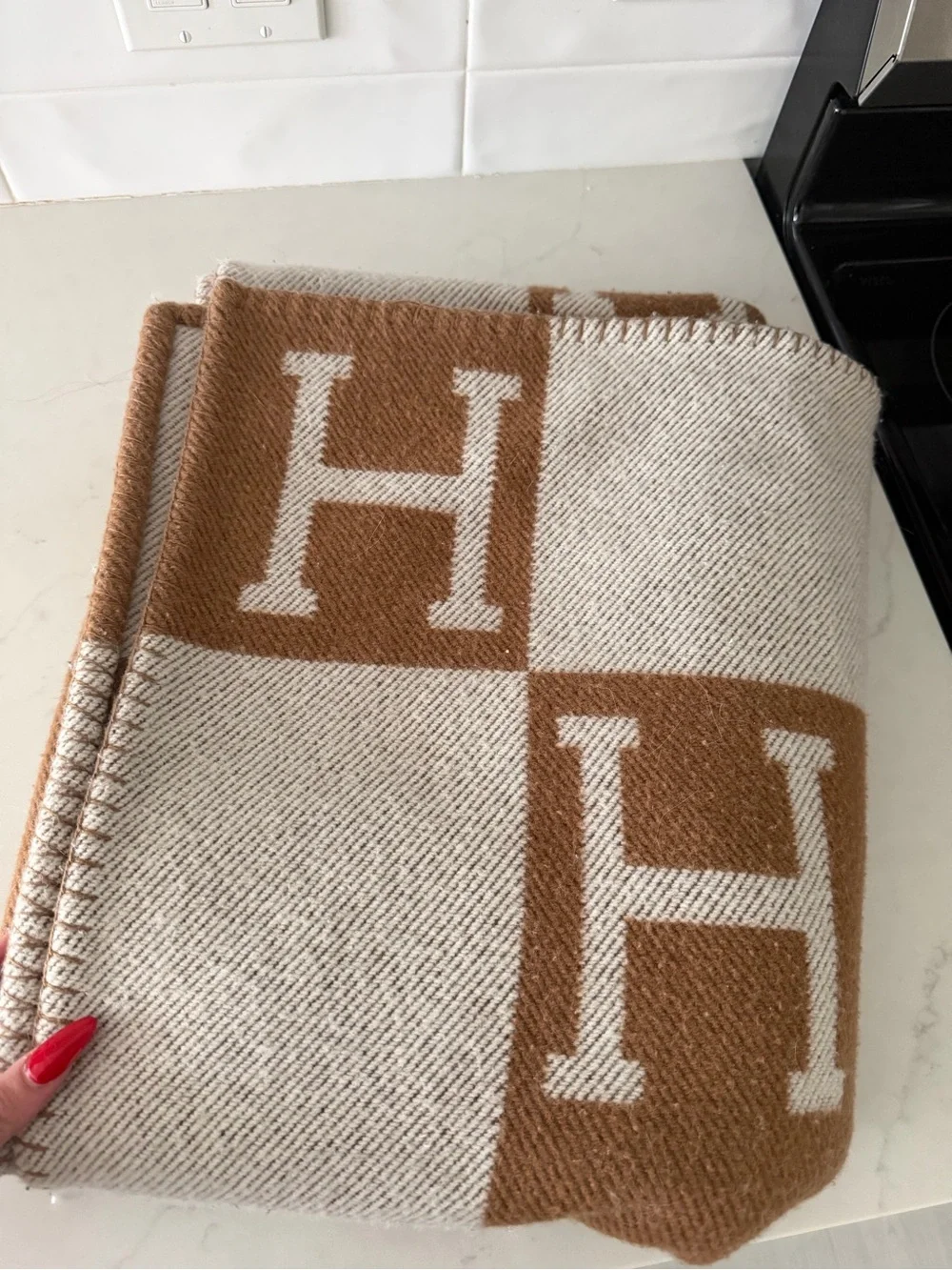 Hermes elegant throw